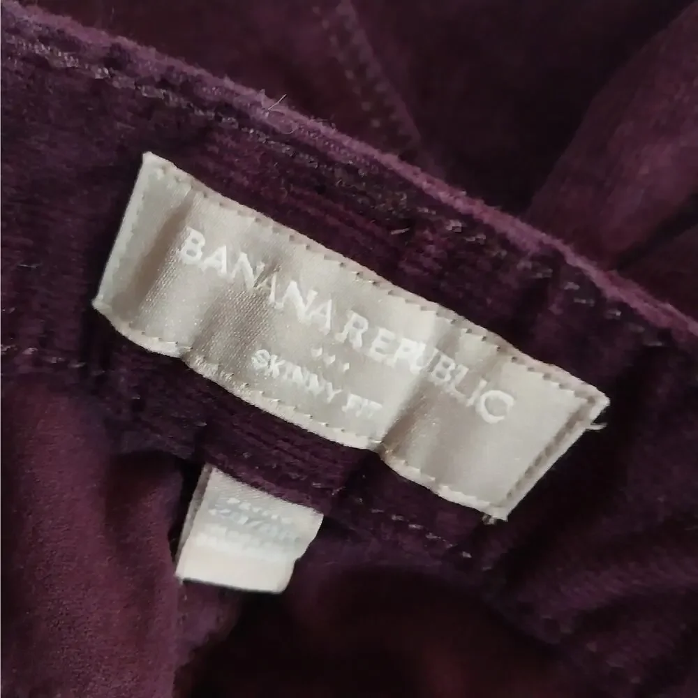 BANANA REPUBLIC! RICH BURGUNDY RED FINE WALE CORDUROY SKINNY PANTS! SZ 8P